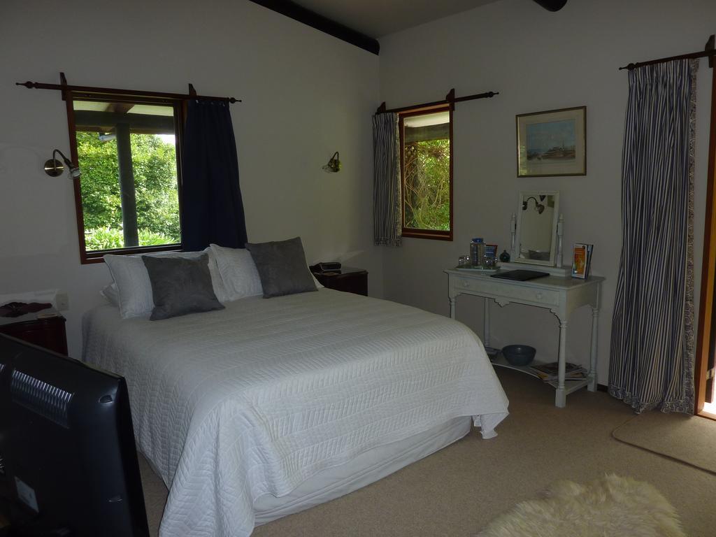 التمز Thorold Country House المظهر الخارجي الصورة