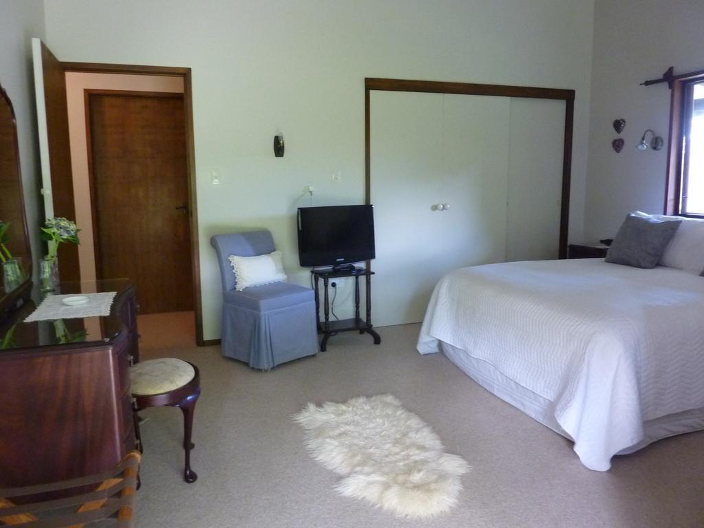التمز Thorold Country House المظهر الخارجي الصورة